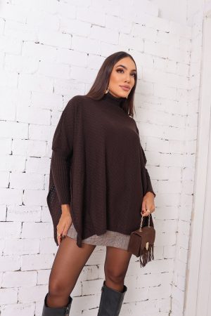 Poncho Letícia